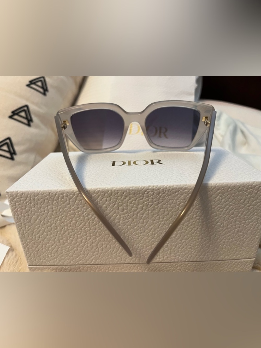NEW DiorGlow DIOR Sunglasses Seaglass Gray - Picture 5 of 7